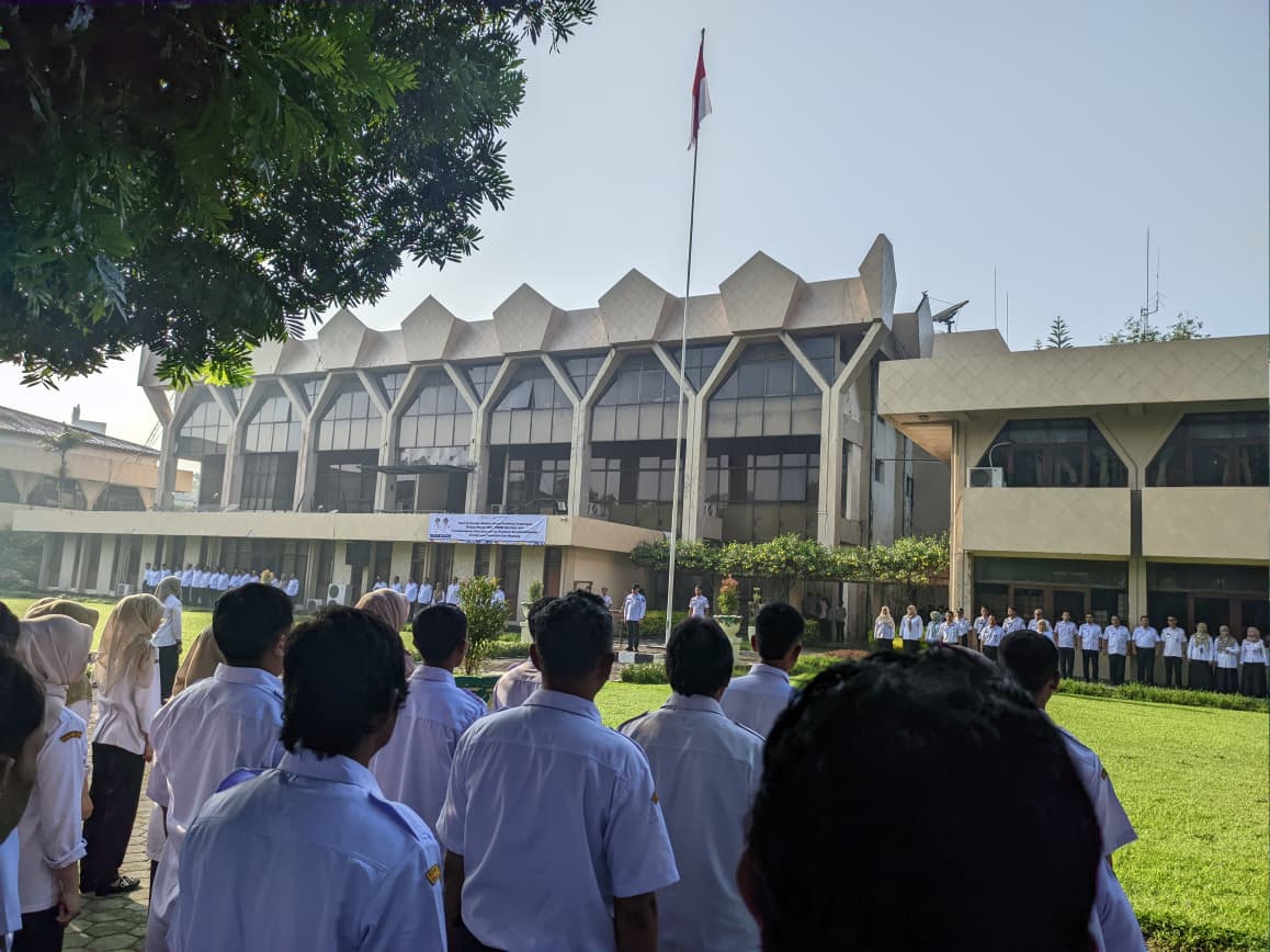 Wujud Komitmen Pelayanan Bersih, Pemkot Magelang Serahkan Penghargaan WBK/WBBM dan Teken Pakta Integritas