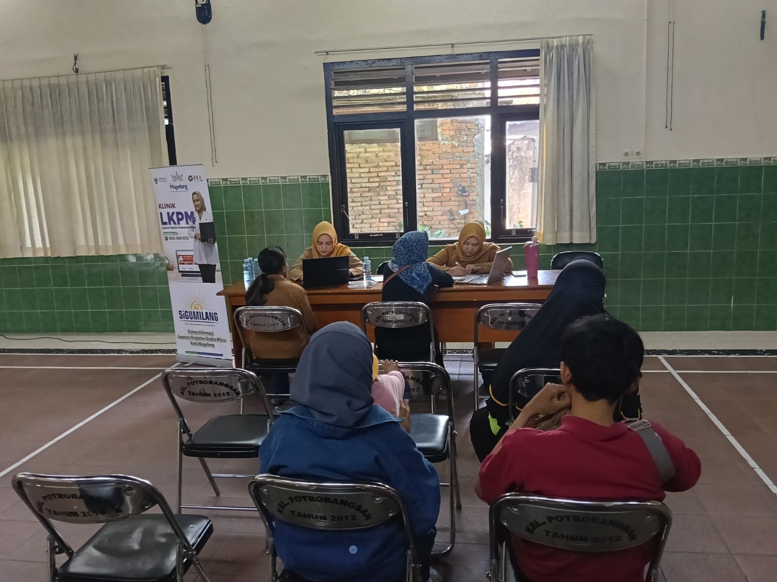 Klinik LKPM di Kelurahan Potrobangsan, DPMPTSP Kota Magelang Berikan Pendampingan Pelaku Usaha